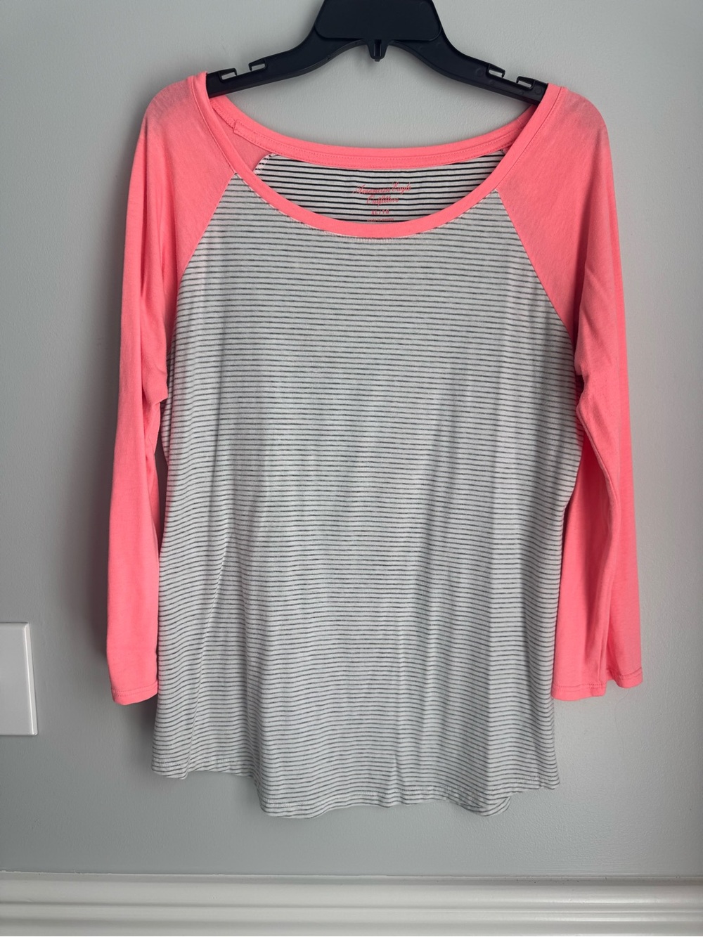 Womens AE Striped Top